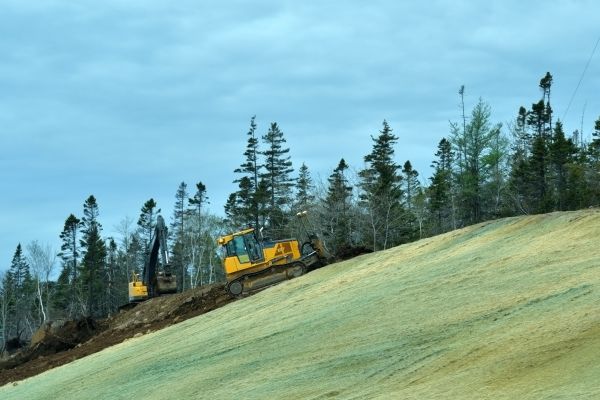 Hill Excavation in Crestview